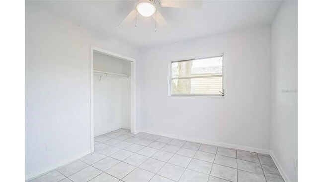 Building Photo - 1305 Estridge Dr