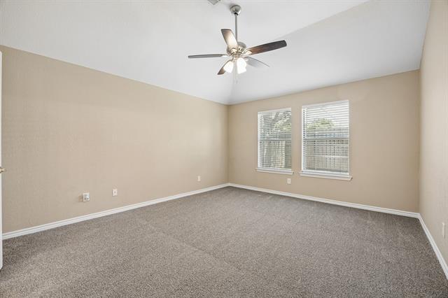 Building Photo - 9508 Fox Hill Dr