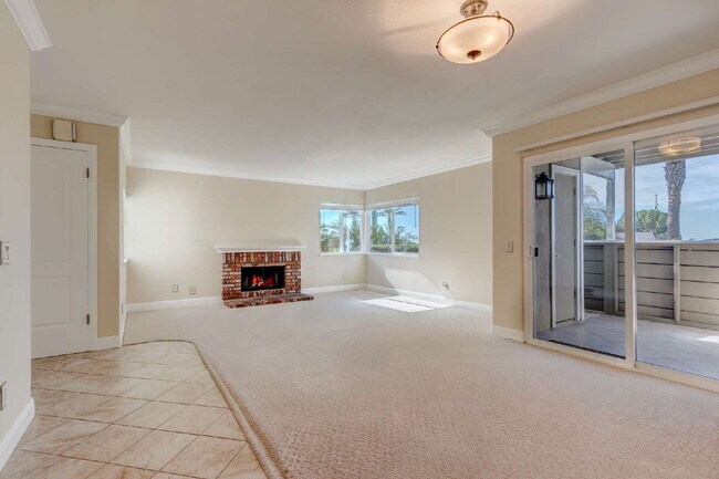 Building Photo - Ocean Views – Beachside Living