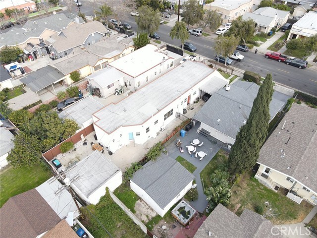 Building Photo - 4169 Denker Ave
