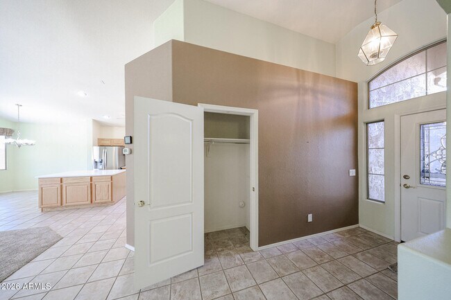 Building Photo - 18100 N Coconino Dr
