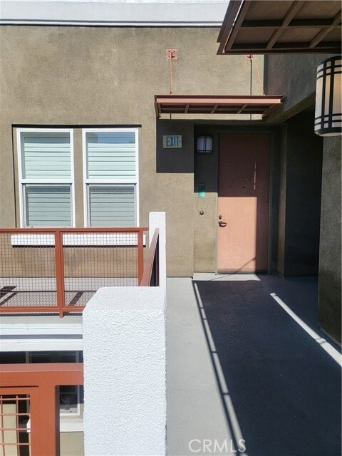 Building Photo - 12842 Palm St