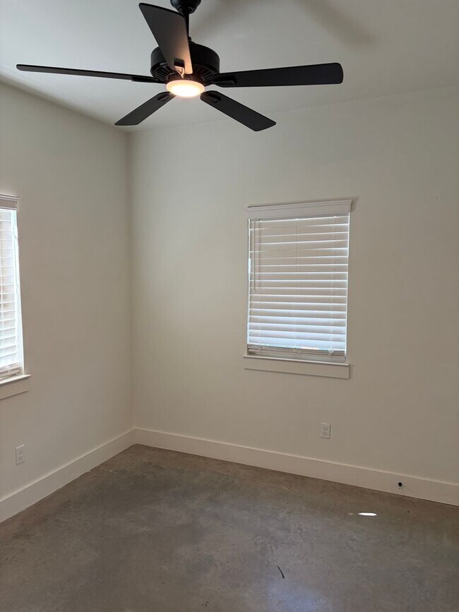 Building Photo - 3/2 Waco, TX