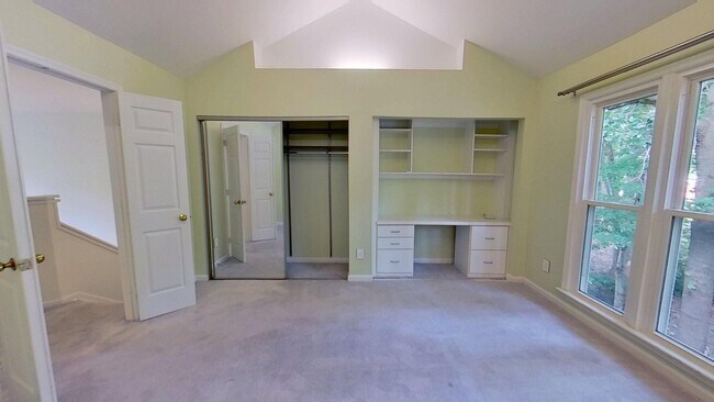 Building Photo - 3813 Carnegie Ln