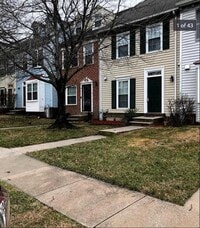 Building Photo - 6946 Rockfield Rd
