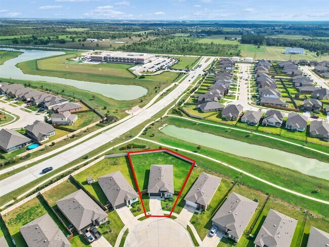 Building Photo - 10627 Great Basin Dr
