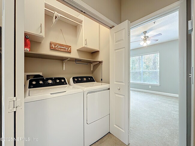 Building Photo - 4590 Capital Dome Dr