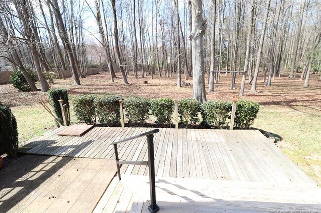 Building Photo - 7124 Blue Juniper Ct