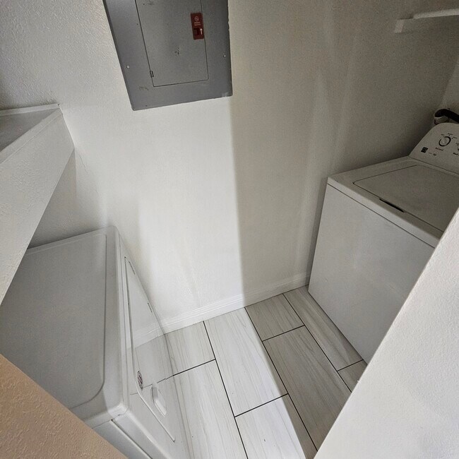 Building Photo - 8600 W Charleston Blvd