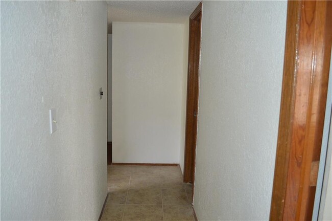 Building Photo - 11613 James Watt Dr