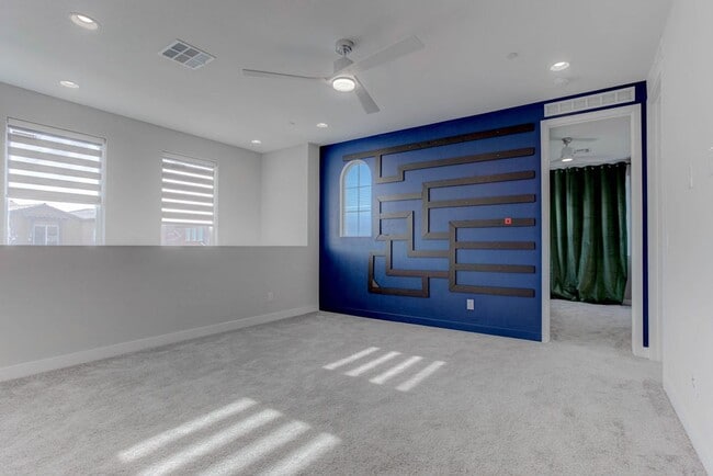 Building Photo - Stylish 3-Bed Home with Loft & EV Charger in Skye Canyon