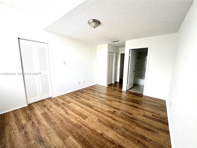 Building Photo - 15771 SW 104th Terrace