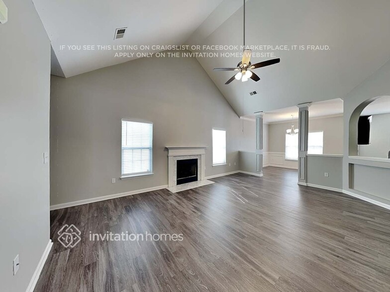 Building Photo - 1816 Conifer Cir