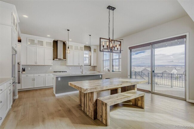 Building Photo - 5 BR/4BA | Newly Renovated Single Family Home | 1-Car Garage Parking | Community Pool!