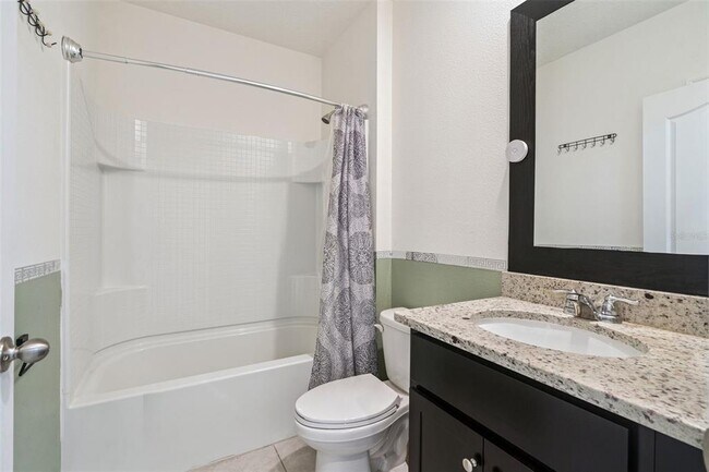 Building Photo - 544 Park Pl Blvd