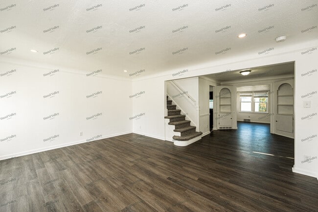 Building Photo - 4065 Wyncote Rd
