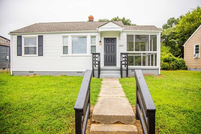 Building Photo - Newly Renovated 1/2 Off 1st Month!