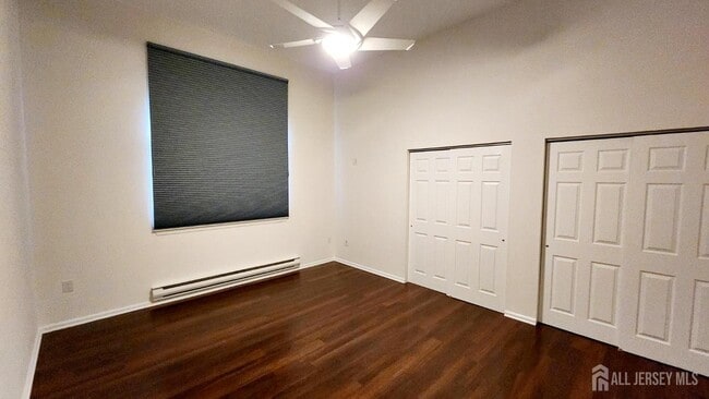 Building Photo - 838C Vail Rd