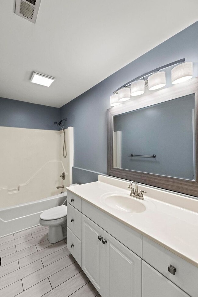 Building Photo - Swansboro Home for Rent!