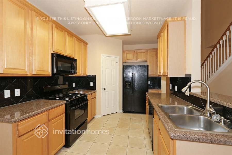 Building Photo - 17115 Deaton Mill Dr