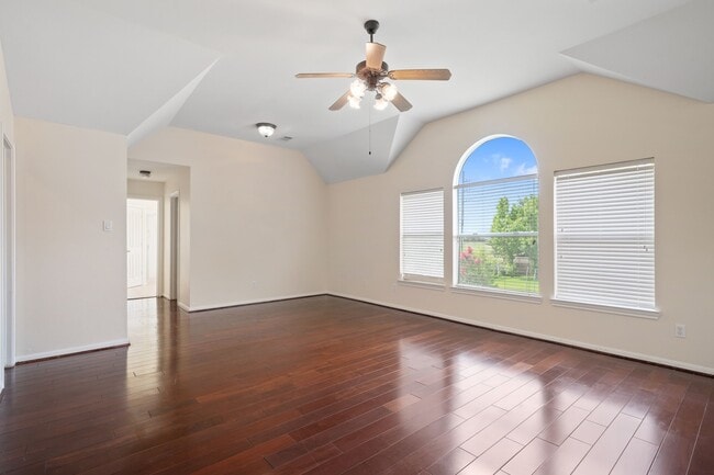 Building Photo - 6026 Briar Hill Ct
