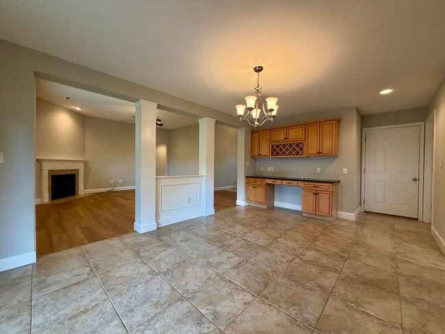 Building Photo - 2007 Ruby Oaks Ct