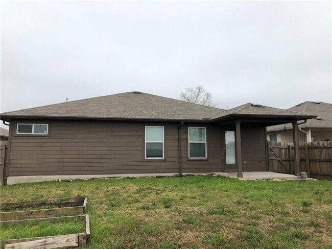 Building Photo - 13316 Pine Needle St