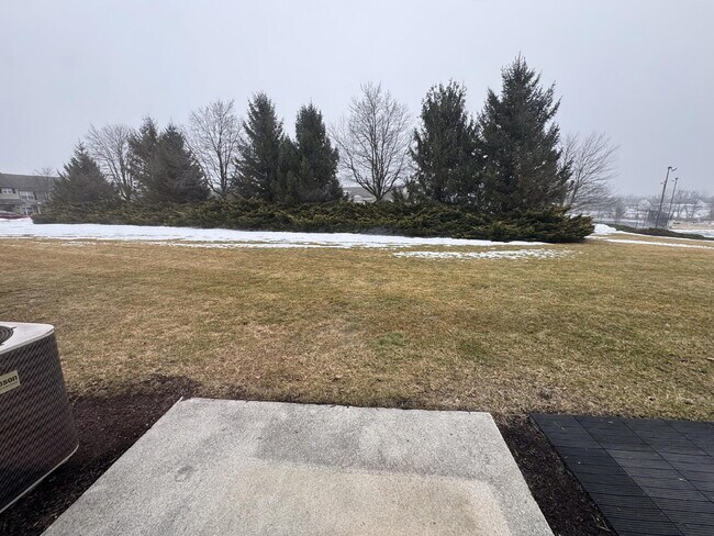 Building Photo - 112 Hawk Ct