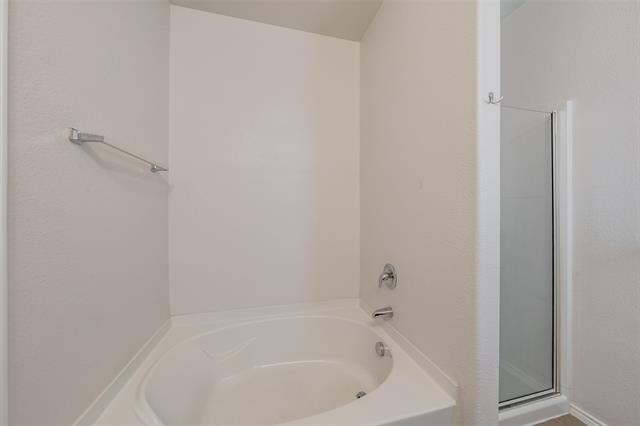 Building Photo - 2312 Bermont Red Ln