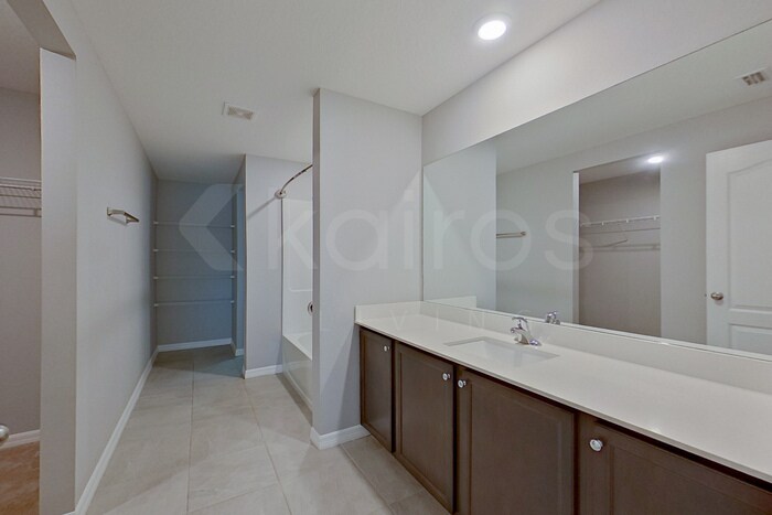 Building Photo - 8409 Indian Laurel Ln