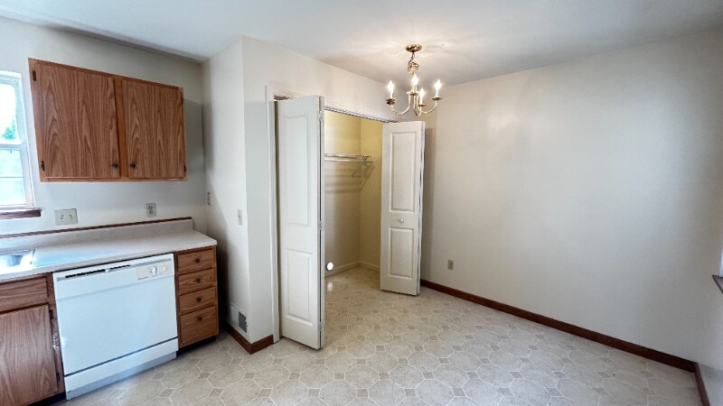 Building Photo - 4311 Angela Ct