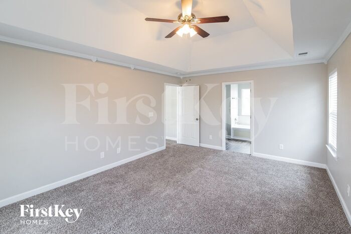 Building Photo - 203 Curico Ln