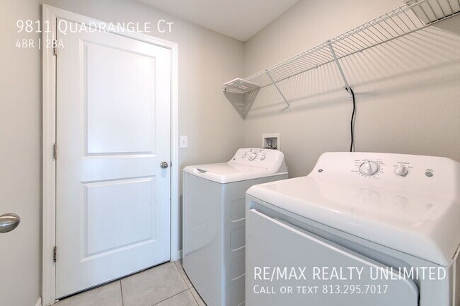 Building Photo - 9811 Quadrangle Ct