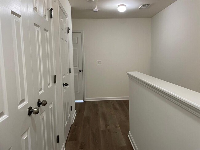 Building Photo - 4378 Grove Field Ct NW