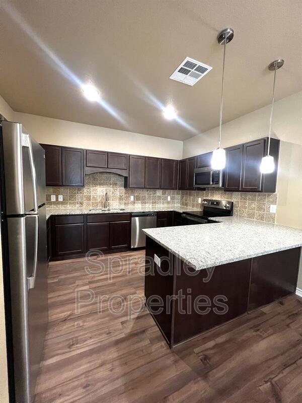 Building Photo - 1053 Hibiscus Dr