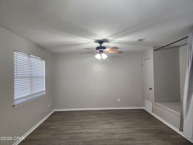 Building Photo - 6568 Harbour Blvd