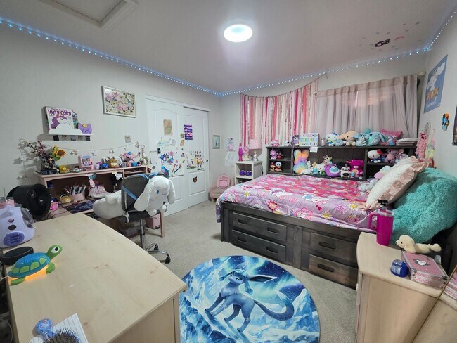 Building Photo - BEAUTIFUL HOME IN BANNING LEWIS RANCH!!!!!!