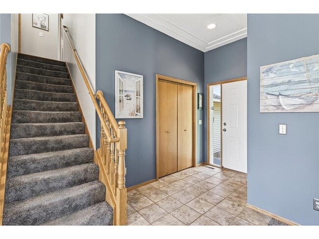 Building Photo - 4133 Sunset Trail N