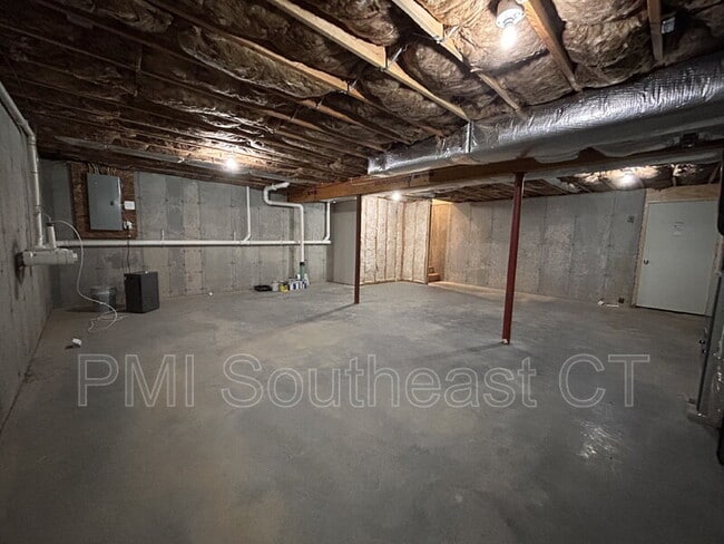 Building Photo - 124 Witter Rd