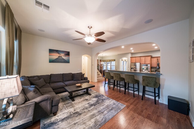 Building Photo - 2681 E Hampton Ln