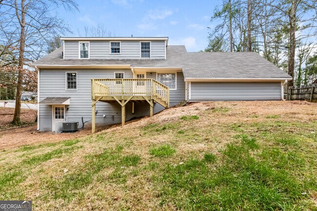 Building Photo - 17 Juliana Ct