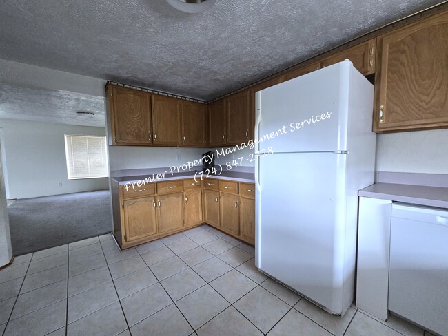 Building Photo - 455 E Jefferson St