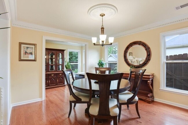 Building Photo - 8900 Carroll Manor Dr