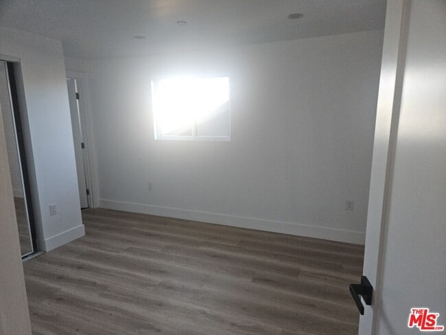 Building Photo - 3209 W 18th St