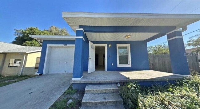 Primary Photo - 903 Beckett St