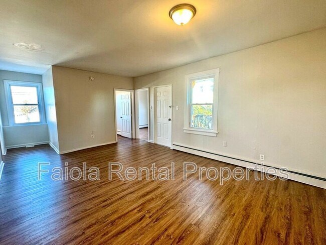 Building Photo - 1508 N Arkansas Ave