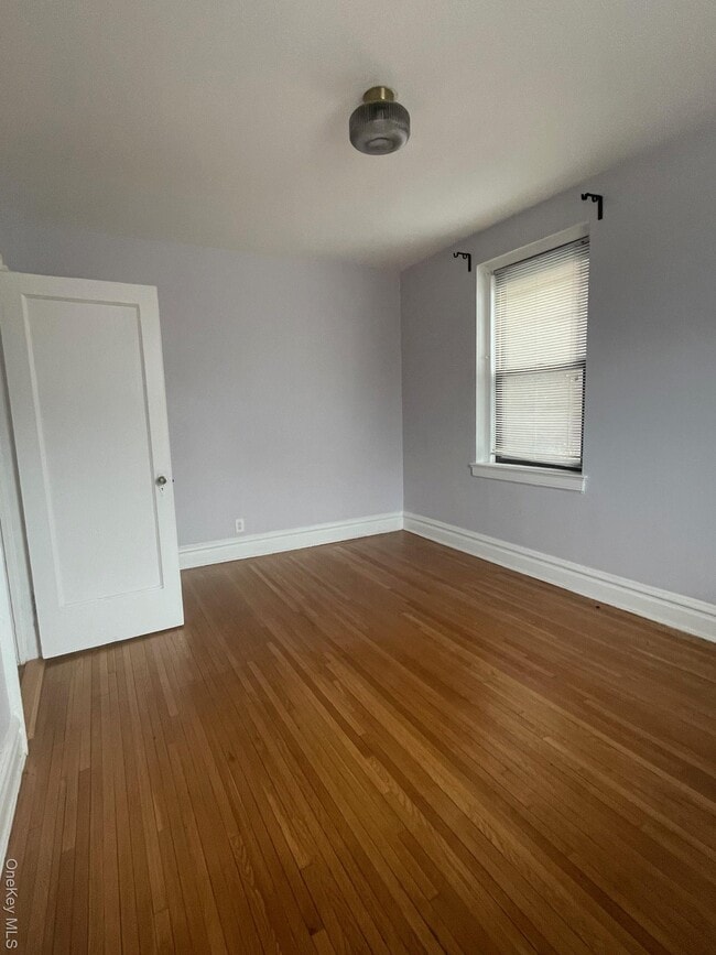 Building Photo - 77-20 Austin St