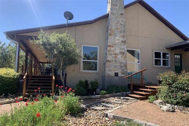 Building Photo - 309 Ridge Oak Dr
