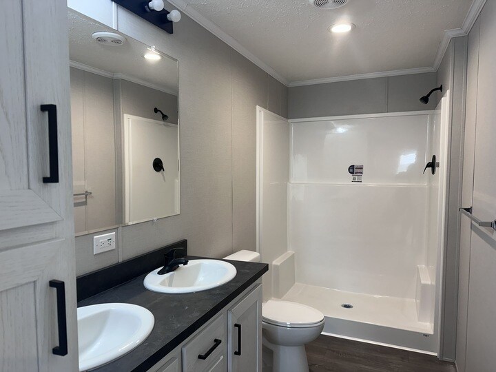 Building Photo - 29638 Danbury Ct