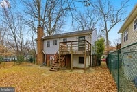 Building Photo - 4904 Hollywood Rd